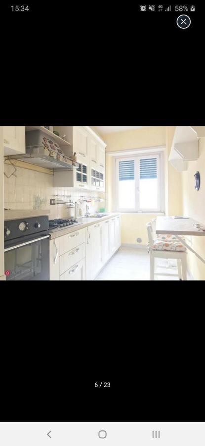 Hospedagem domiciliar For Rent In Conca D'oro Near Subway Line B